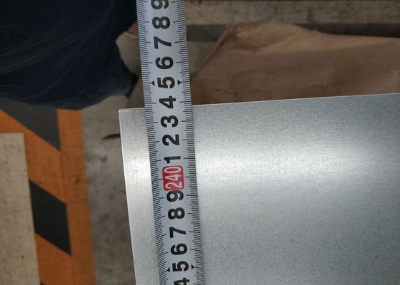 주문 YX75-200-600 열연 아연 도금 강판 Q235 Q345 40–275 g/m² 산업용 지붕 시스템용 online manufacture