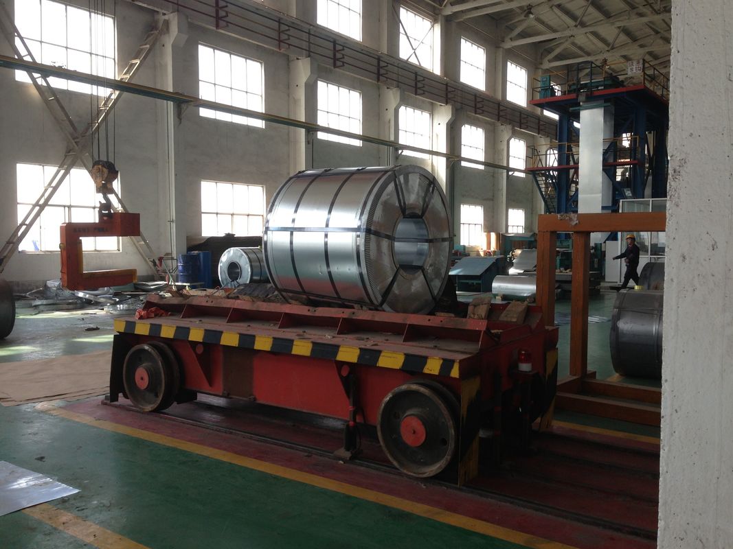 가구 부품 및 좁은 너비 제조에 대한 정규 스판글과 함께 22 겔로 크로마화 된 핫 디프 galvanized 강철 스트립